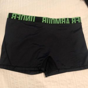 Underarmour spandex shorts